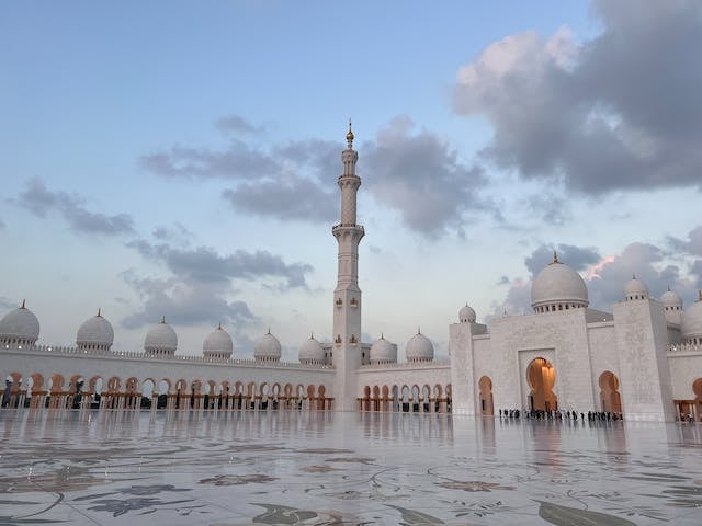 An Arabic building